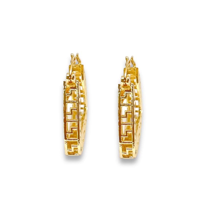 Zaira filigree pyramid shape hoop earrings in 18k of gold plated earrings