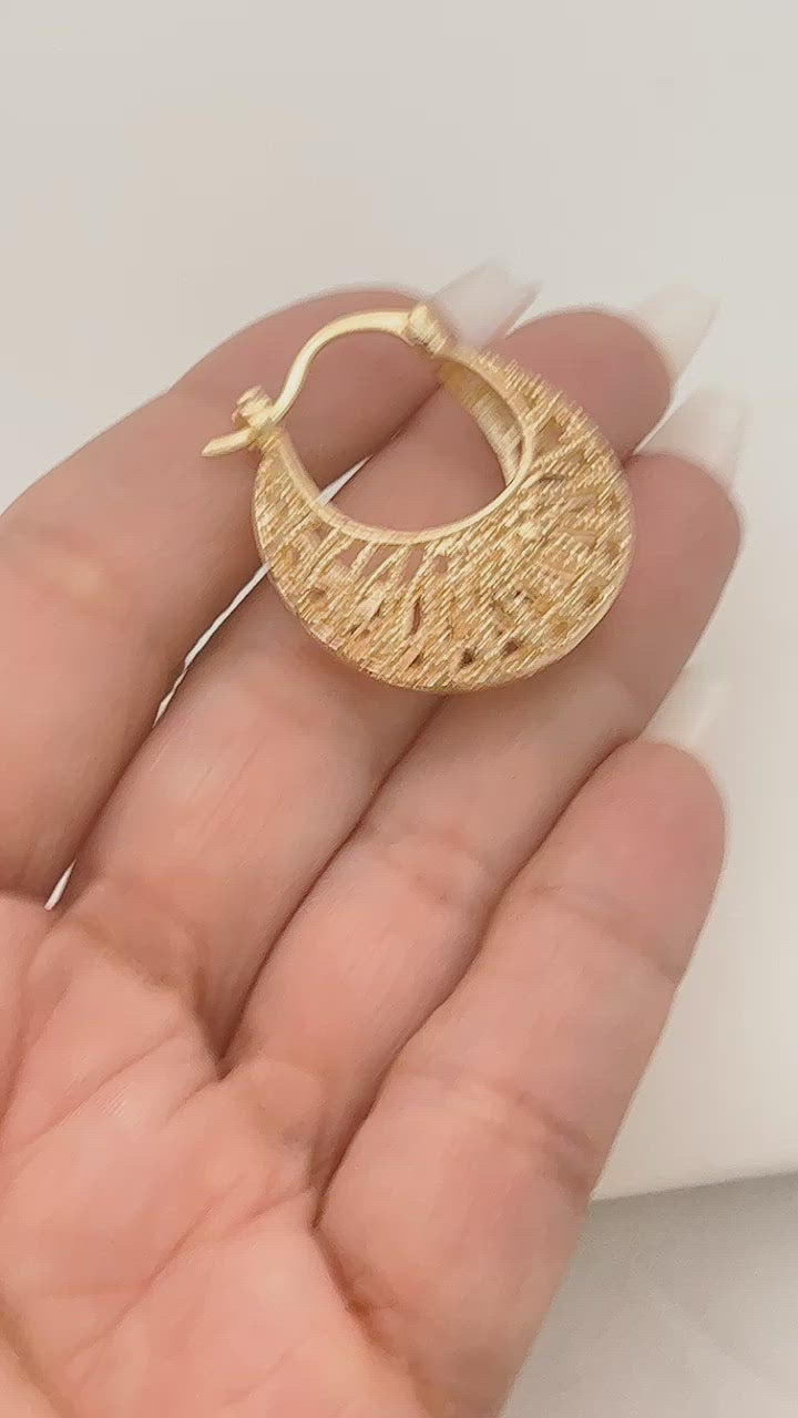 Nina filigree hoops earrings in 14k of gold plated