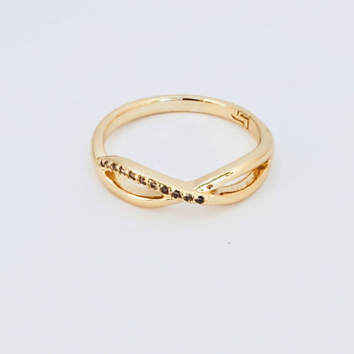 Beyond infinity ring 14kts of gold plated 6 rings