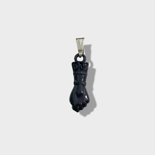 Black figa hand pendant silver charms & pendants