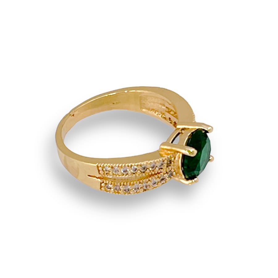 Cz emerald green stone ring in 18k of gold plated rings