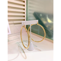 Diamond cut hoop earrings in 18kts of gold plated earrings