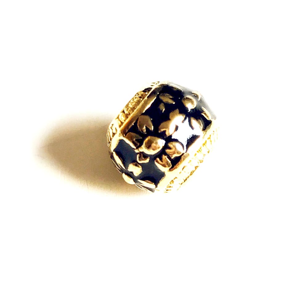 Flower black barrel european bead charm 18kt of gold plated charms