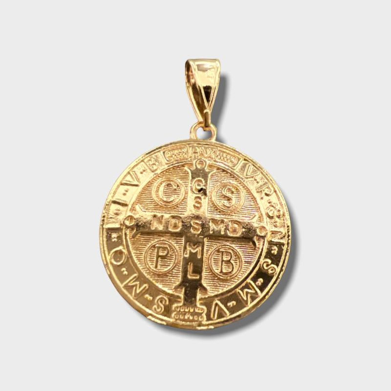 San benito 2 sides pendant in 18k of gold layering charms & pendants