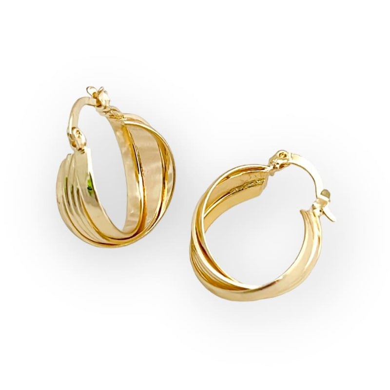 Wave hoop earrings in 18k of gold plated earrings